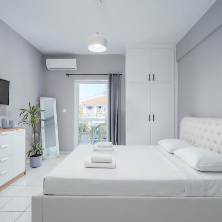 Casa Albastra Rooms & Suites Porto Heli Luaran gambar